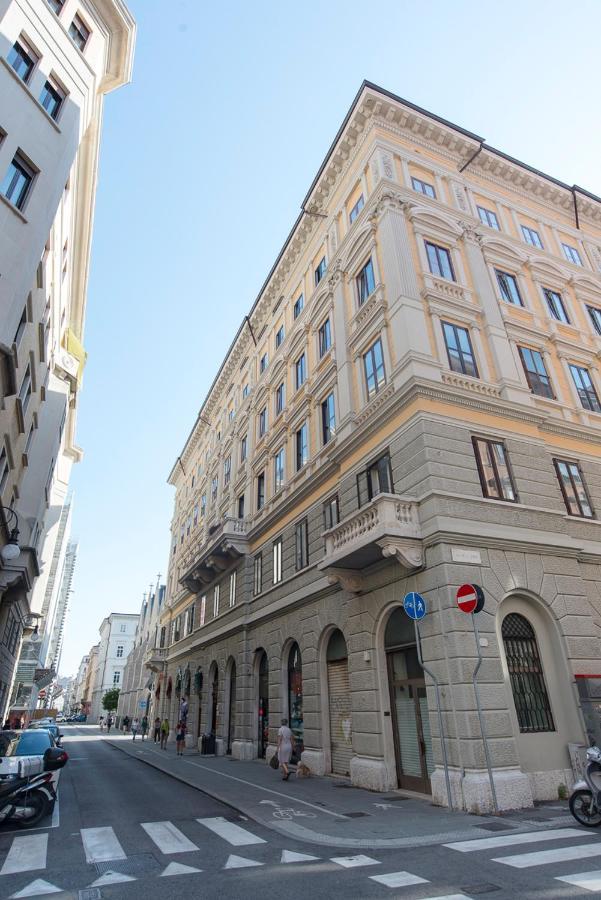 Dada Aparthotel Triëst Buitenkant foto